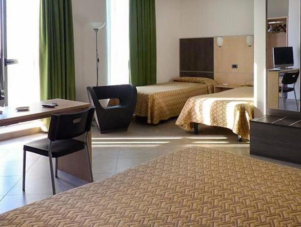 Hotel Lux Modena Esterno foto