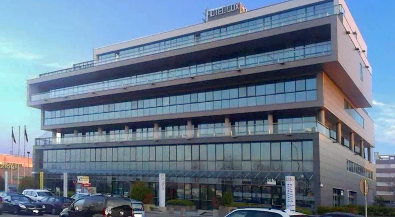Hotel Lux Modena Esterno foto