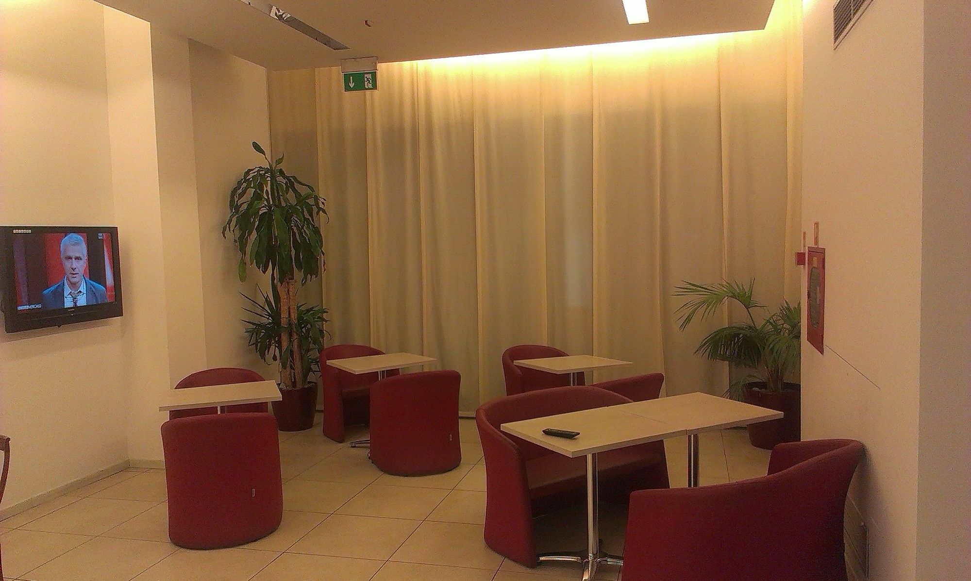 Hotel Lux Modena Esterno foto