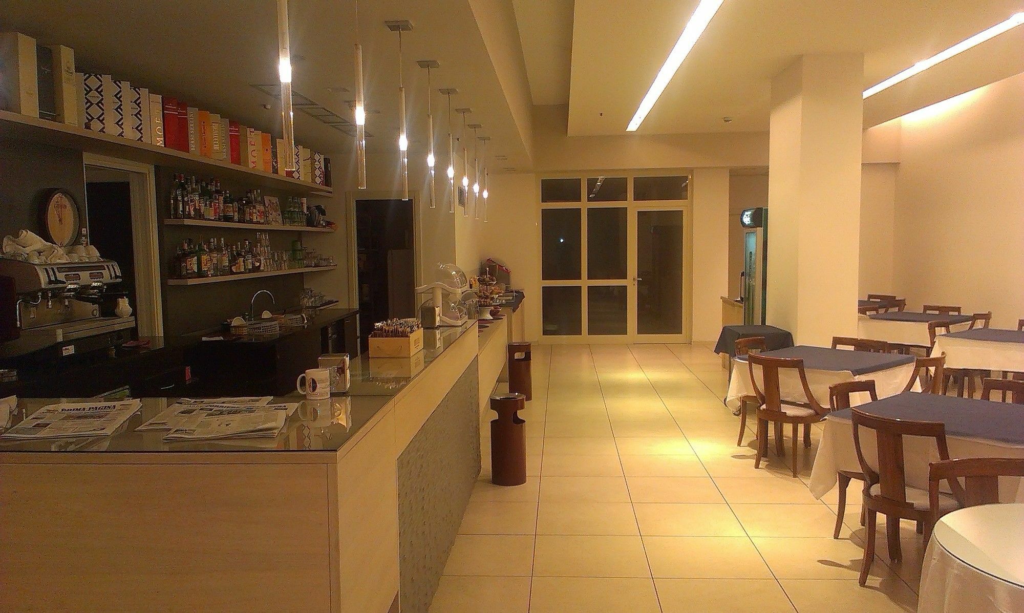 Hotel Lux Modena Esterno foto